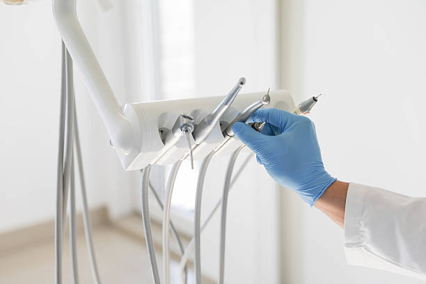 24/7 Emergency Teeth Whitening experts in Halesite, NY